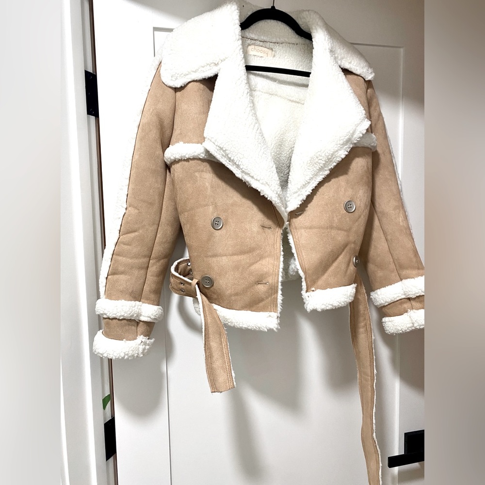 CHOOSY taupe and cream faux shearling jacket! So cute. Worn once. Small.